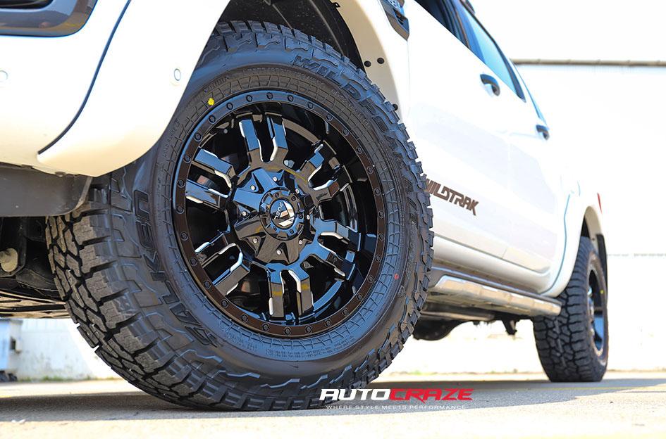 FORD-RANGER-SLEDGE-GLOSS-BLACK-MILLED-ACCENTS